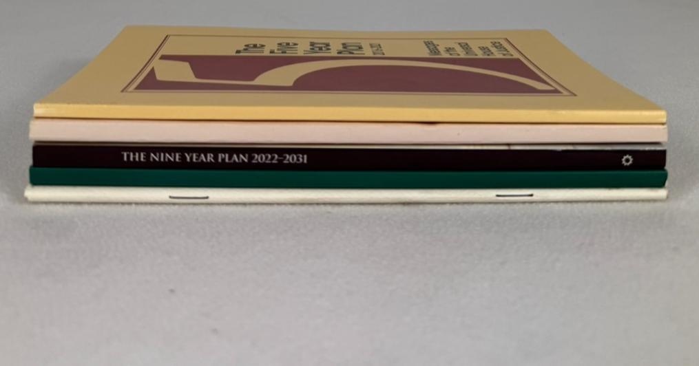 Lot of 5 Bahá’í Booklets - Five/Nine Year Plans & UHJ Devotional Publications