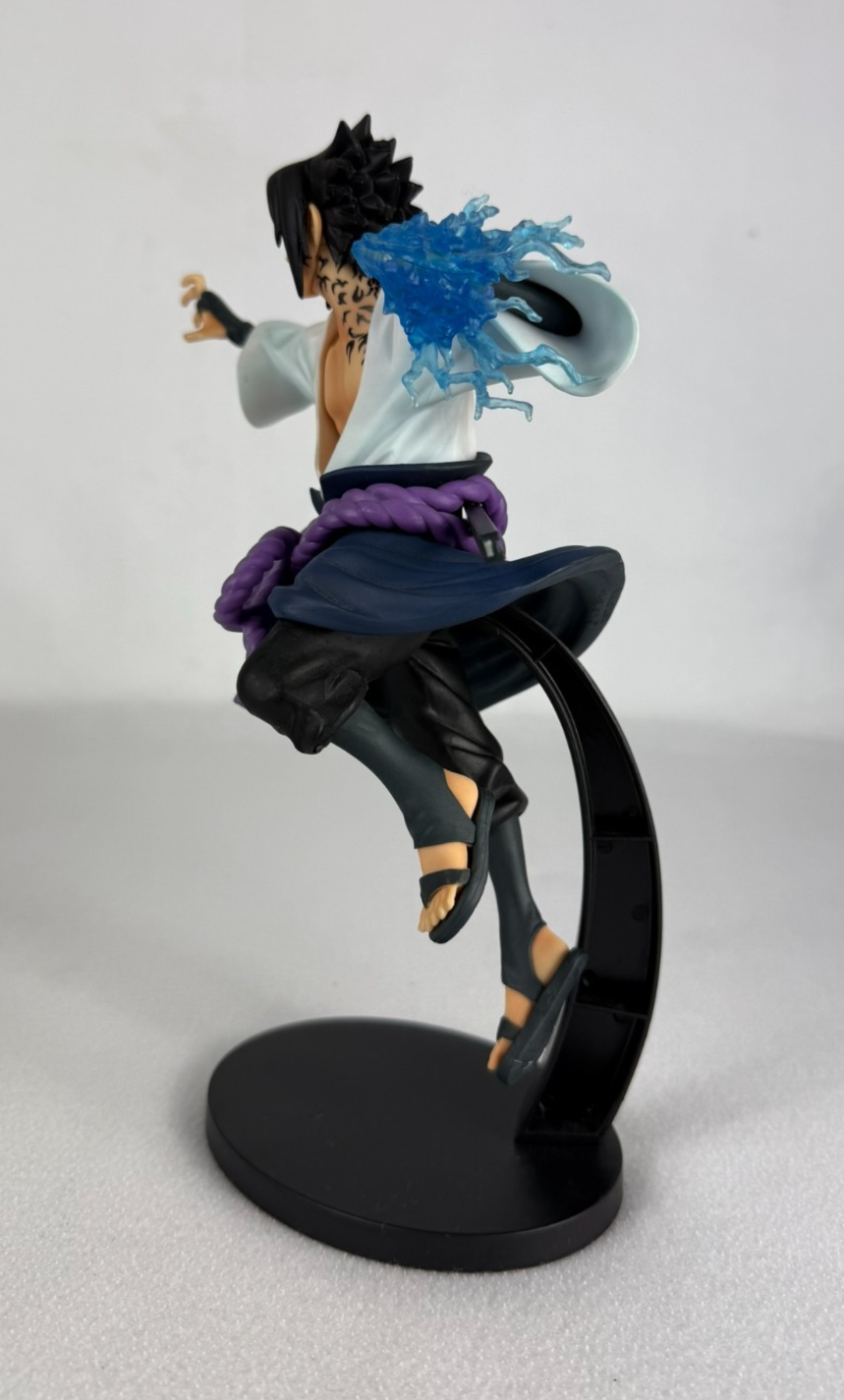 Sasuke Uchiha Figure - Naruto Shippuden - Vibration Stars- BANDAI NAMCO