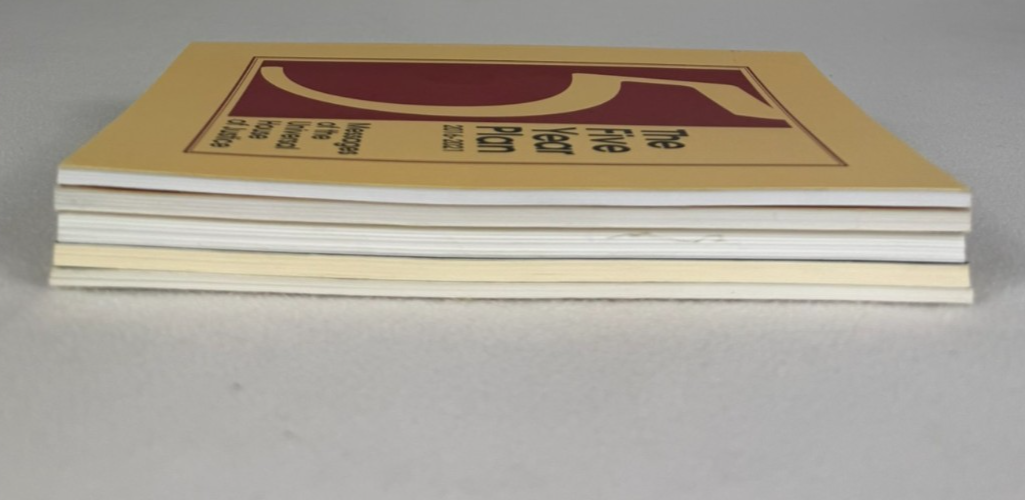 Lot of 5 Bahá’í Booklets - Five/Nine Year Plans & UHJ Devotional Publications
